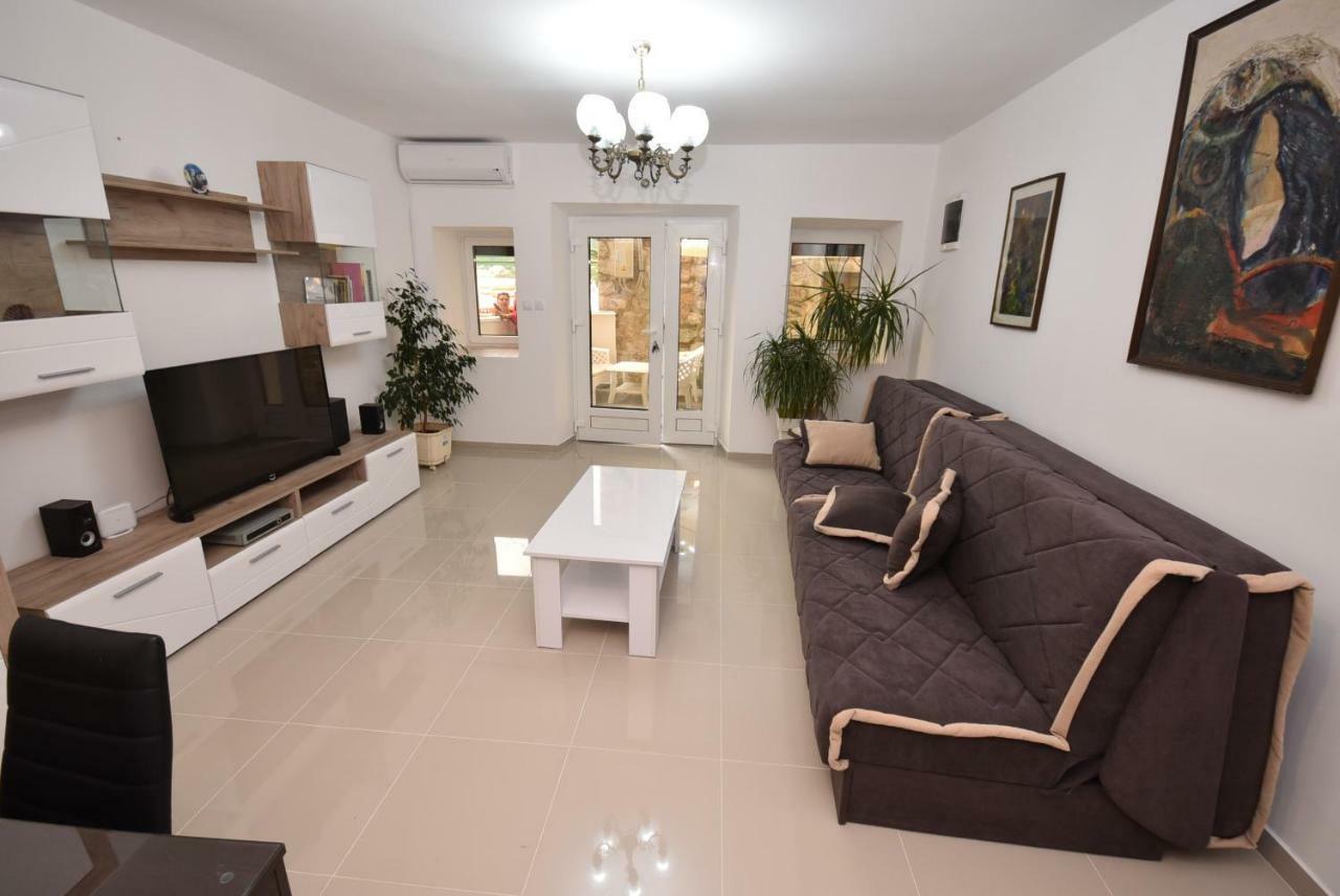 Villa House By The Sea Tivat Exterior foto
